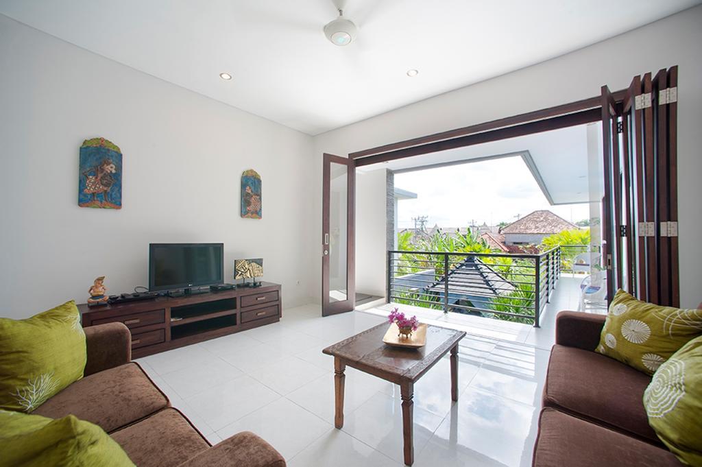 Villa Penelopy Seminyak Buitenkant foto